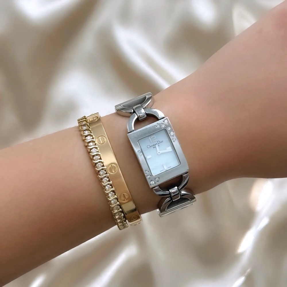 AUTHENTIC VINTAGE DIOR INTERCHANGEABLE BAND WATCH